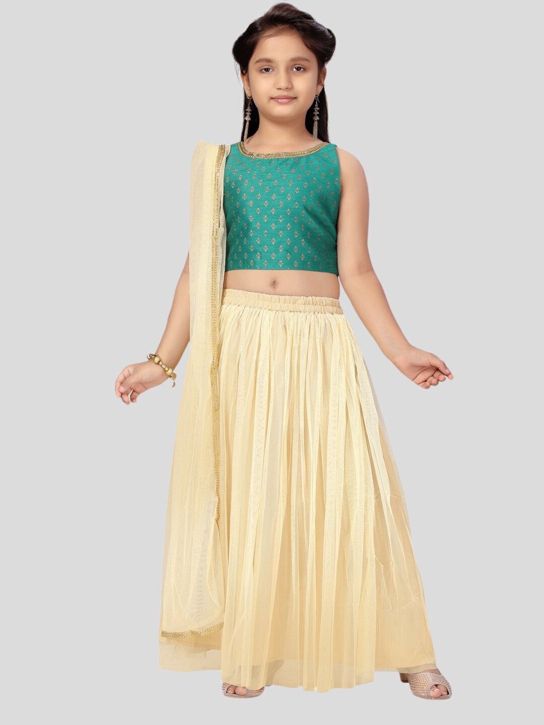 

Aarika Girls Printed Lehenga Choli & Dupatta, Green
