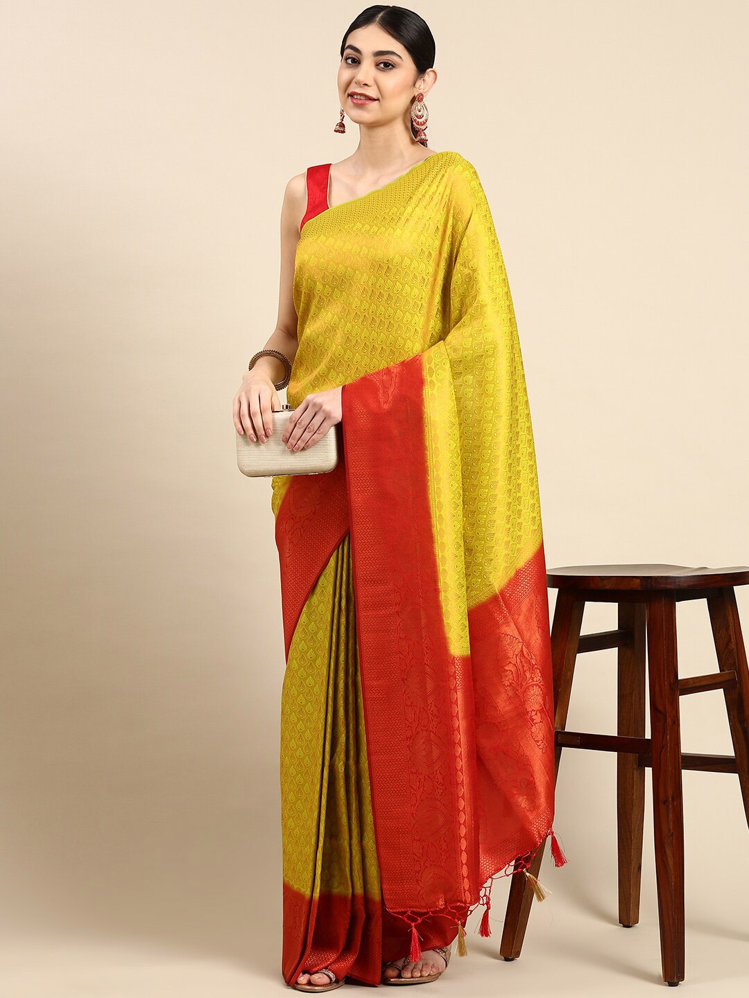 

The Chennai Silks Woven Design Zari Art Silk Banarasi Saree, Green