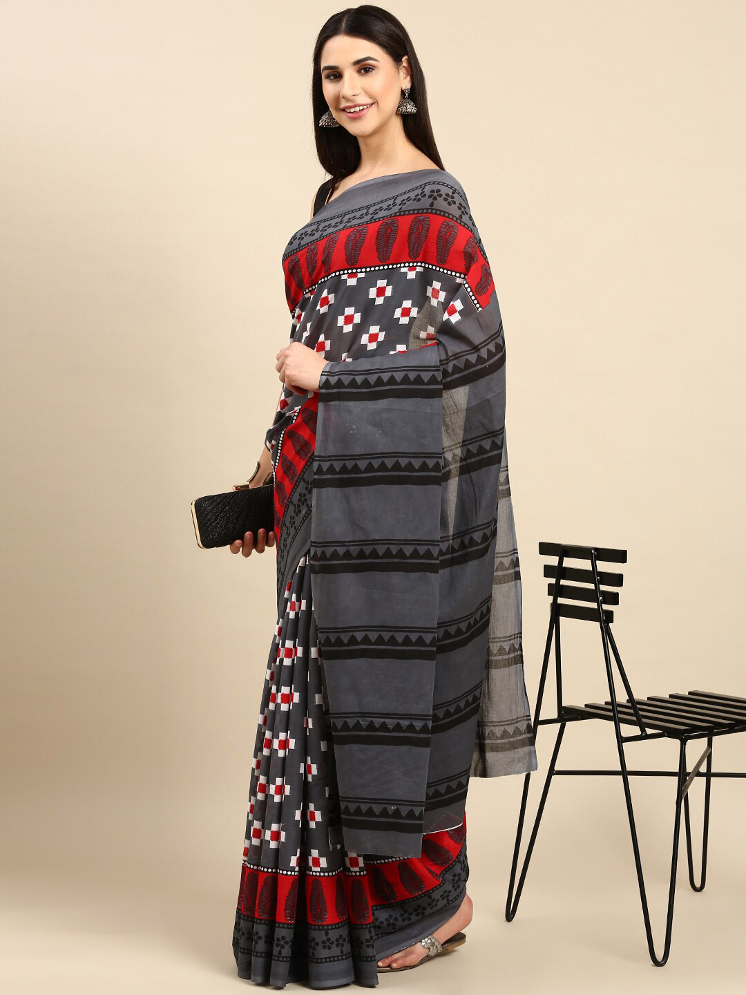 

The Chennai Silks Printed Pure Cotton Fusion Saree, Grey