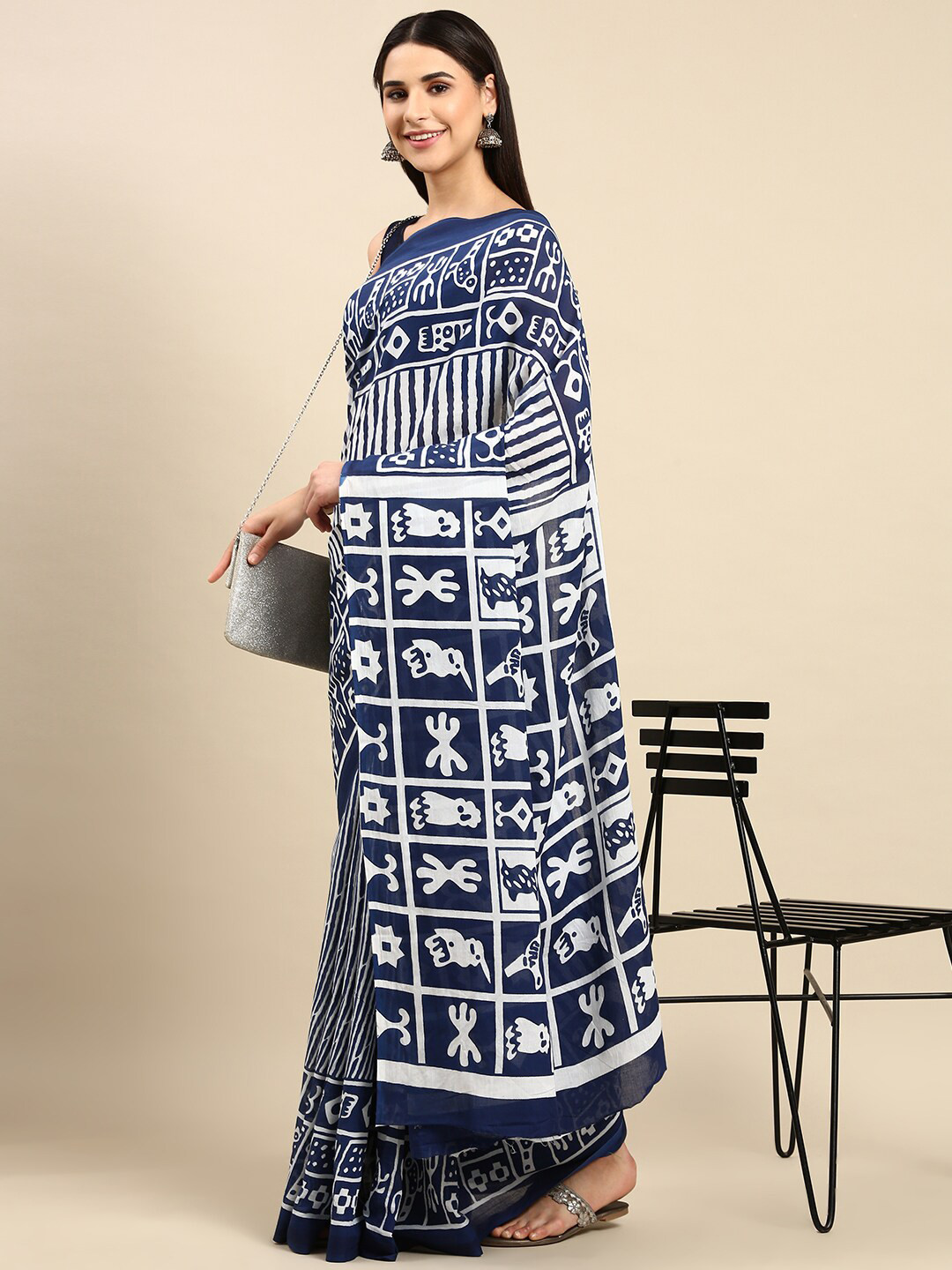 

The Chennai Silks Printed Striped Pure Cotton Fusion Saree, Navy blue