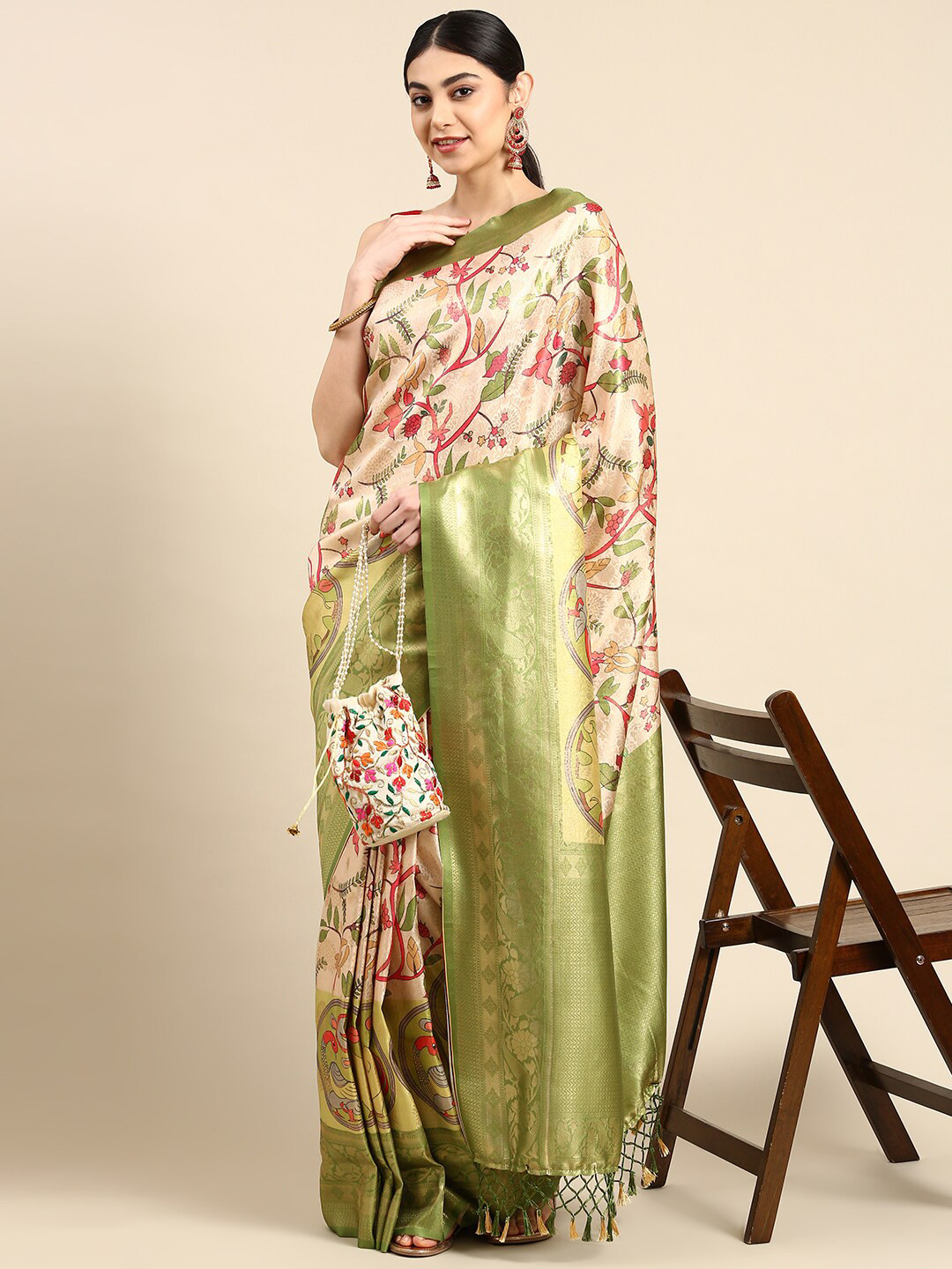 

The Chennai Silks Woven Design Zari Art Silk Fusion Banarasi Saree, Cream