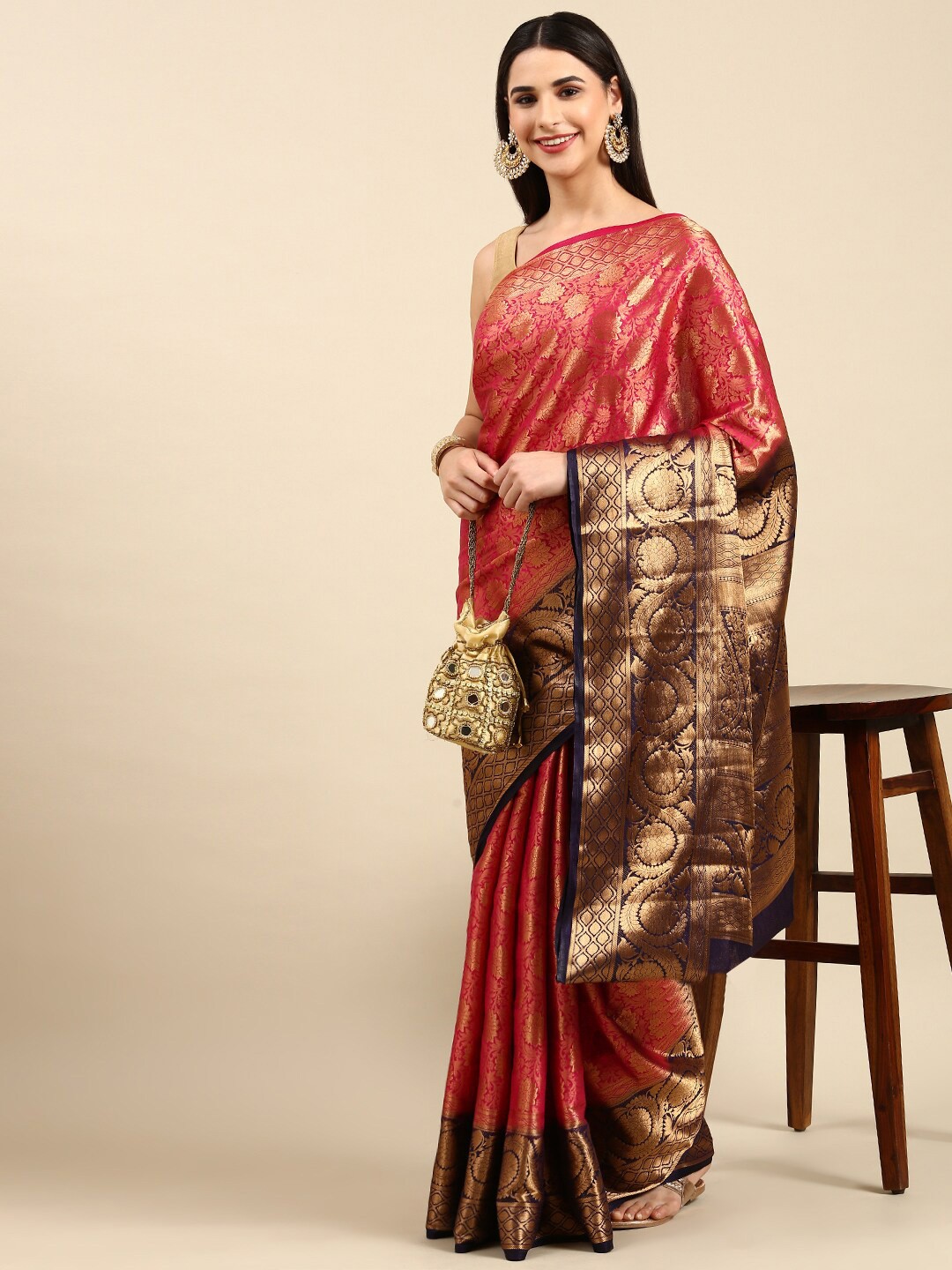 

The Chennai Silks Woven Design Zari Fusion Saree, Magenta