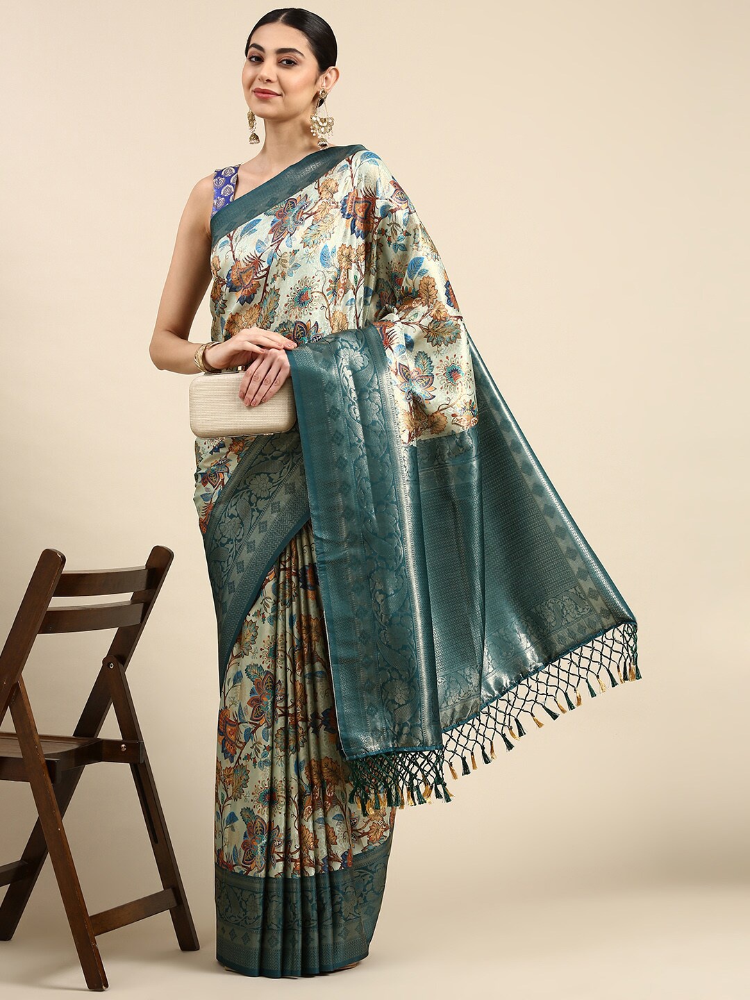 

The Chennai Silks Woven Design Zari Art Silk Fusion Banarasi Saree, Green