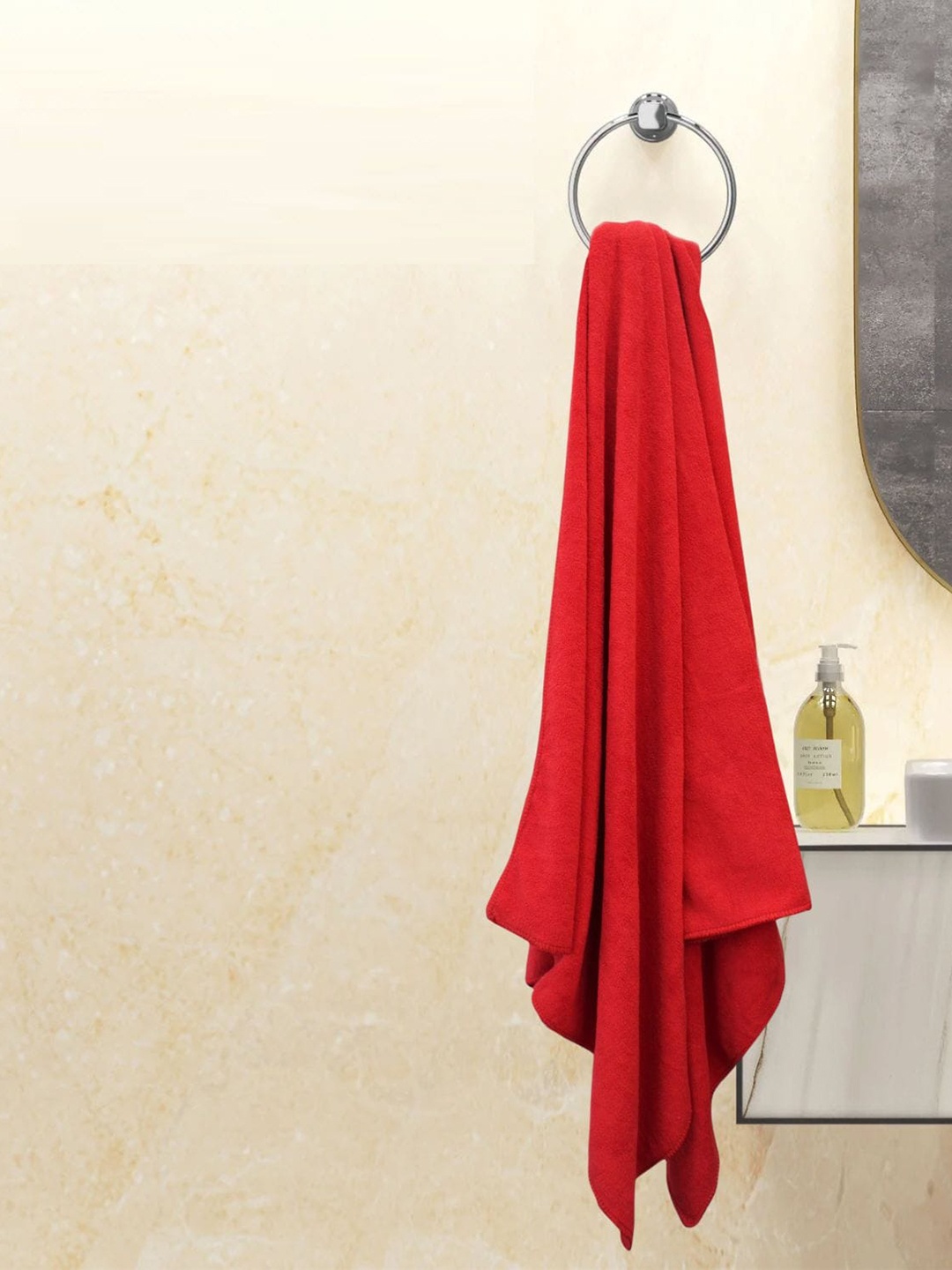 

Lushomes Red 300 GSM Quick Dry Bath Towel