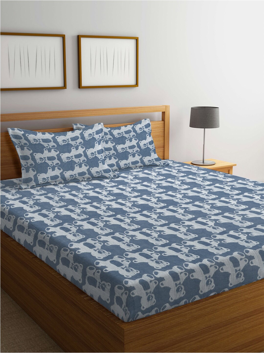 

KLOTTHE Cartoon Characters 400 TC Pure Cotton King Bedsheet with 2 Pillow Covers, Blue