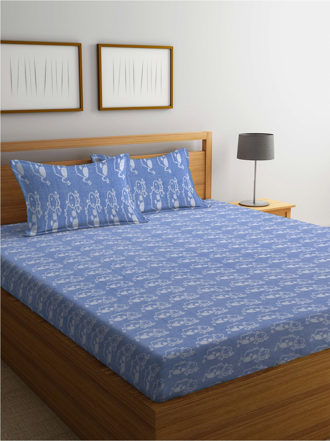 

KLOTTHE 349 TC Pure Cotton King Bedsheet with 2 Pillow Covers, Blue