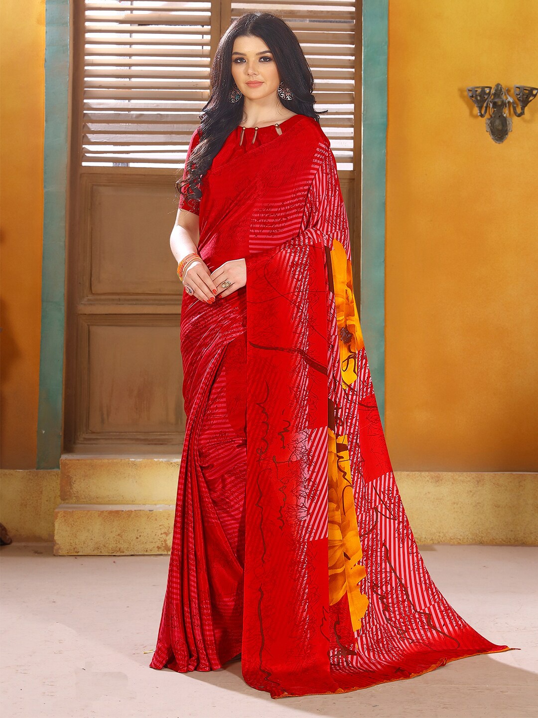 

Kasak Striped Pure Crepe Saree, Red