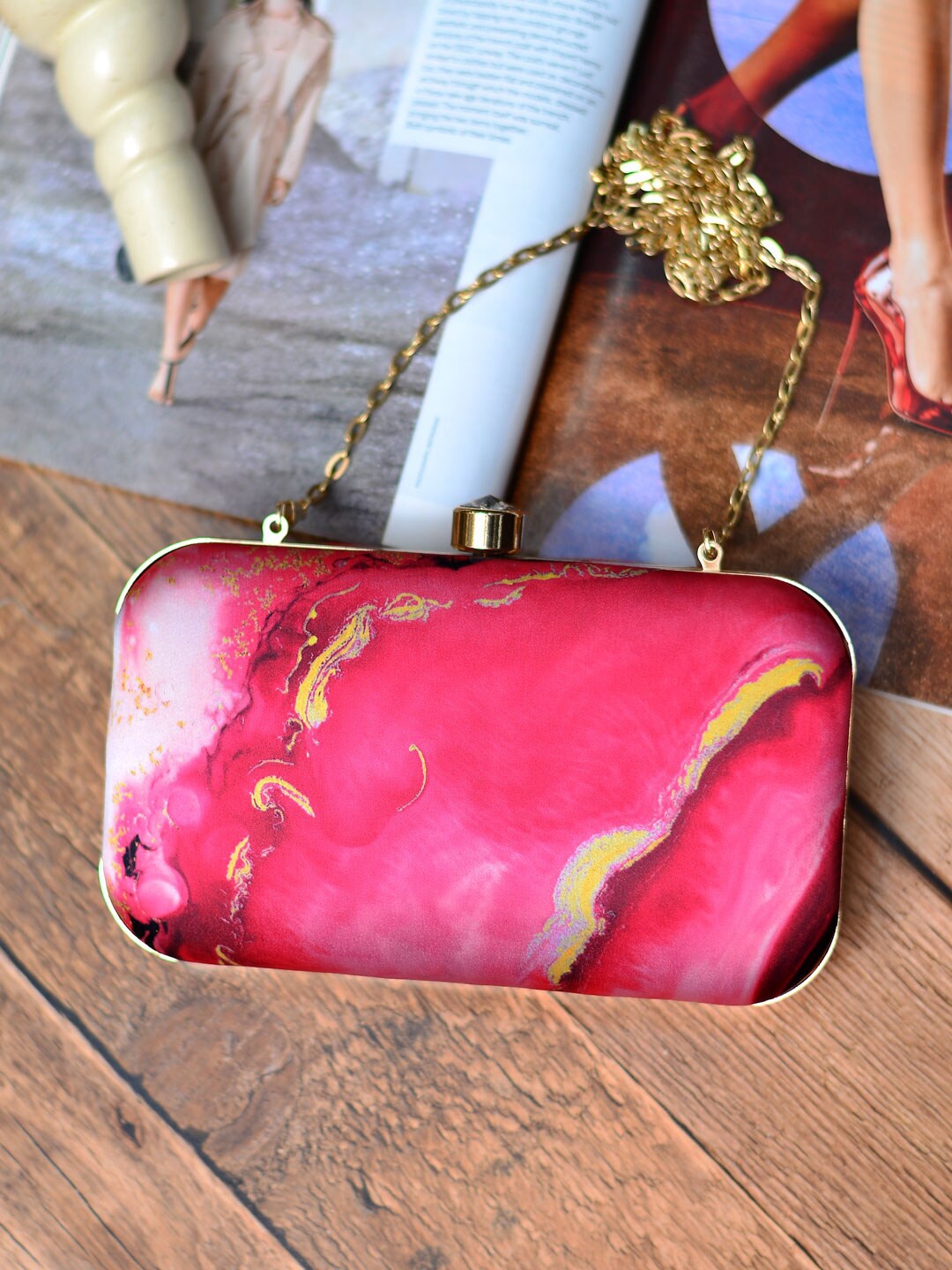 

ARTKLIM Printed Box Clutch, Magenta