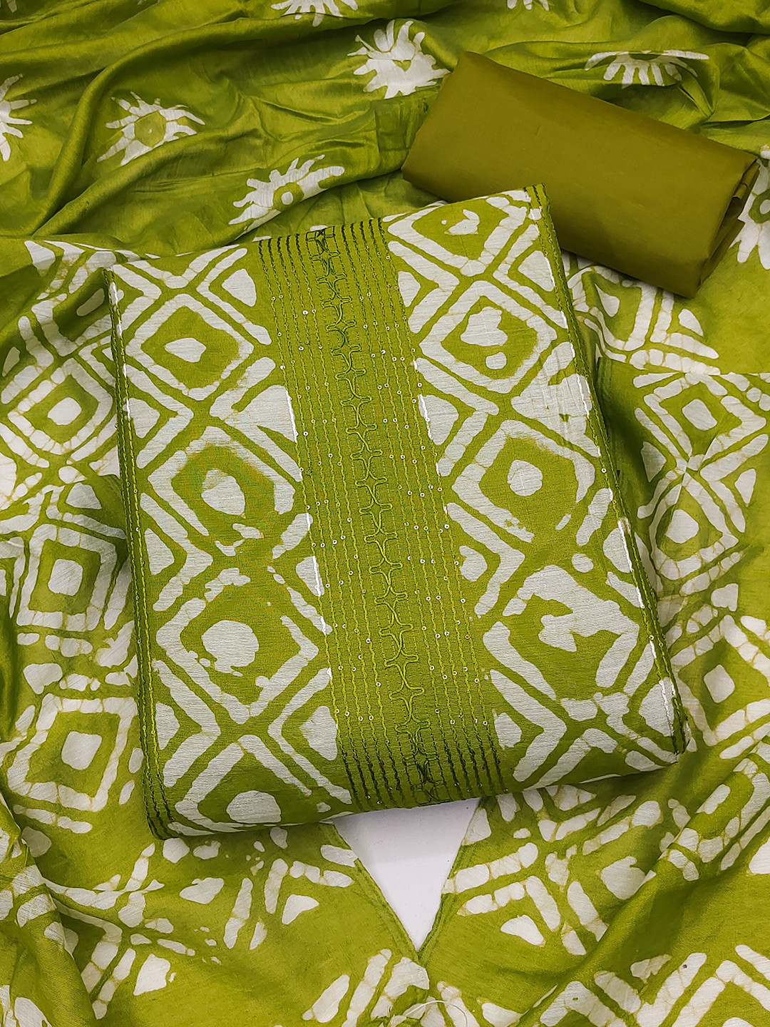 

KALINI Printed Pure Cotton Unstitched Dress Material, Green