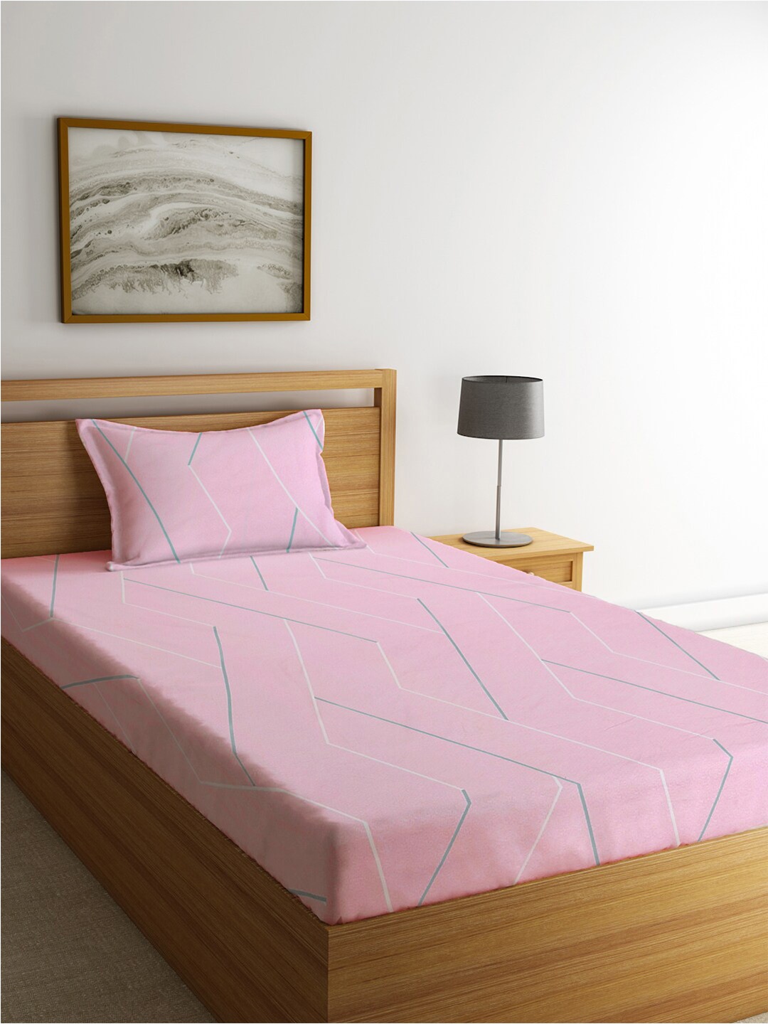 

KLOTTHE Pink & White Geometric 300 TC Single Bedsheet with 1 Pillow Cover