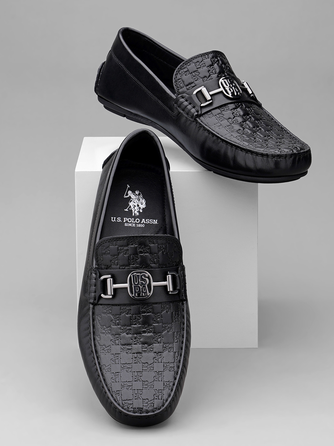 

U S Polo Assn Men Textured Leather Loafers, Black
