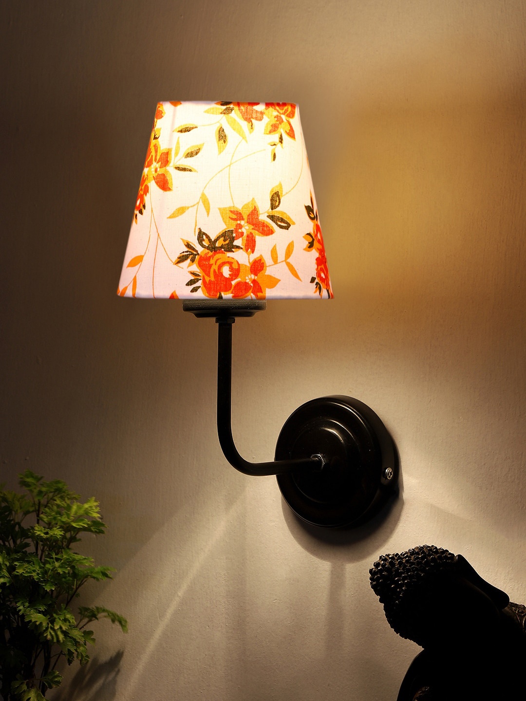 Devansh White Wall Mounted Lamp