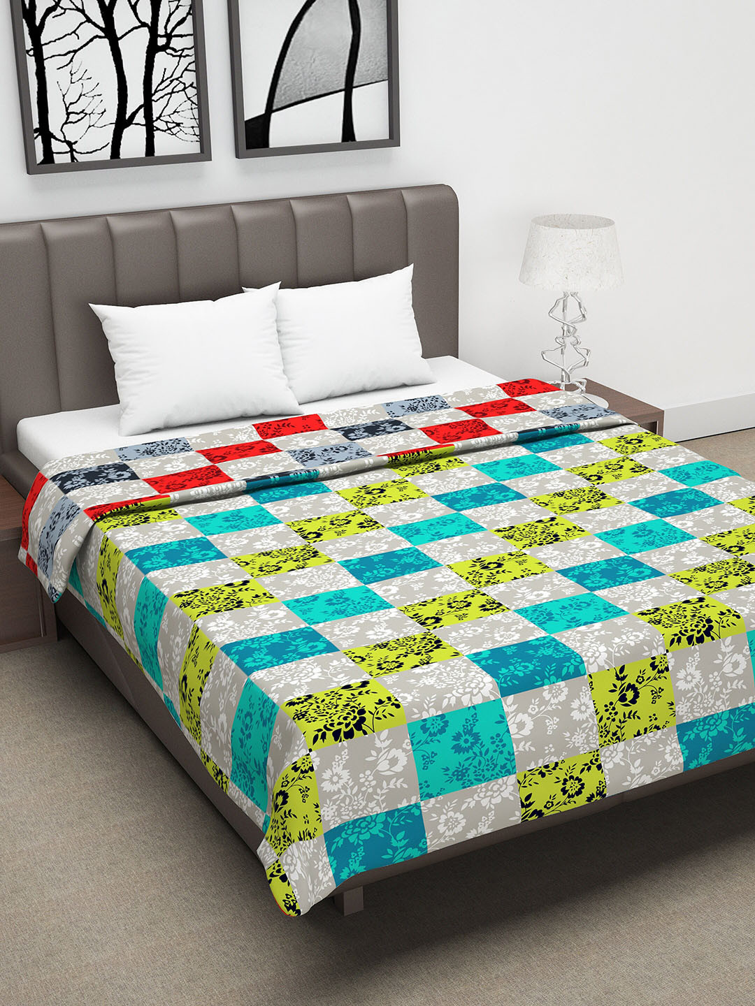 

Divine Casa Twilight Red & Green Floral Mild Winter 120 GSM Reversible Double Bed Dohar