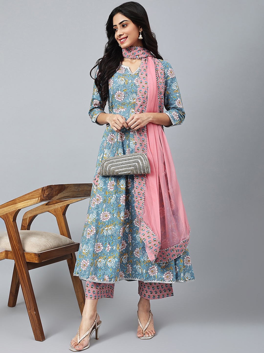 

Khushal K Women Floral Printed Gotta Patti Pure Cotton Kurta with Palazzos & Dupatta, Blue