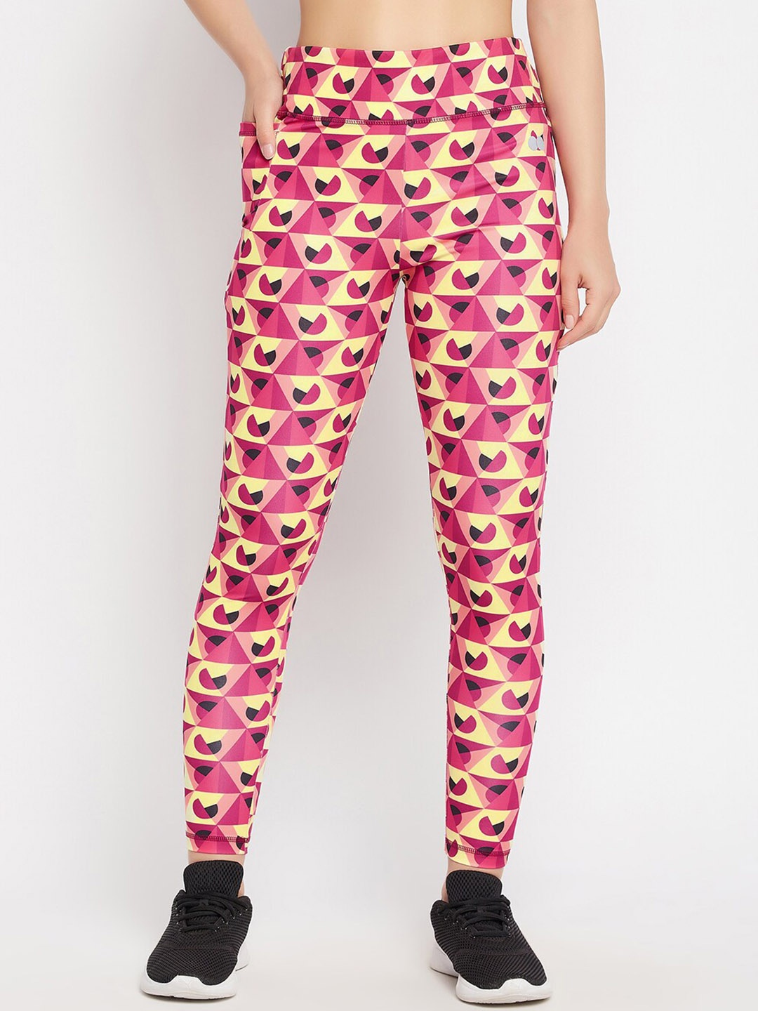 

Clovia Women High-Rise Geometric Printed Active Tights, Pink