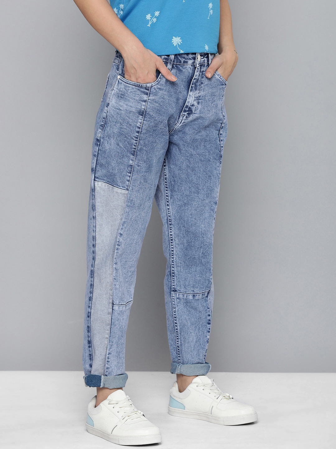 

Mast & Harbour Women Light Fade Mom Fit Colourblocked Stretchable Jeans, Blue