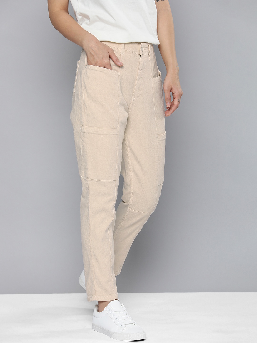 

Mast & Harbour Women Boyfriend Fit Mid-Rise Stretchable Jeans, Beige