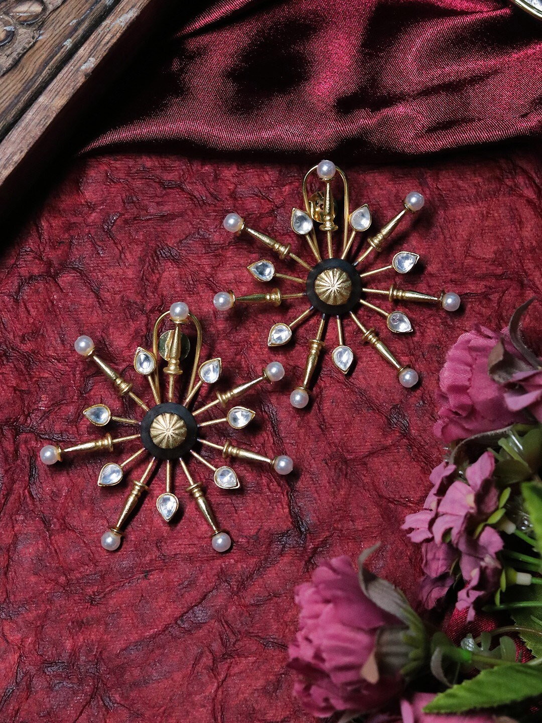 

Ishhaara Gold-Plated Contemporary Drop Earrings