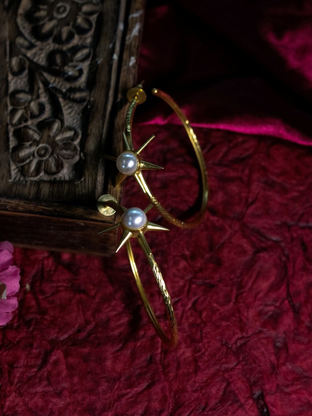 

Ishhaara Gold-Plated Contemporary Half Hoop Earrings