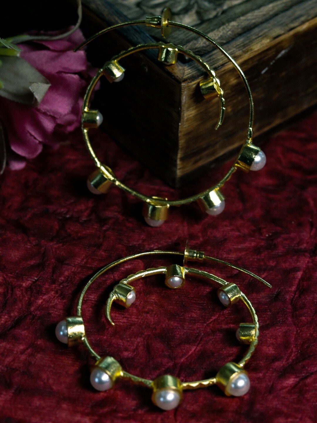 

Ishhaara Gold-Plated Contemporary Half Hoop Earrings