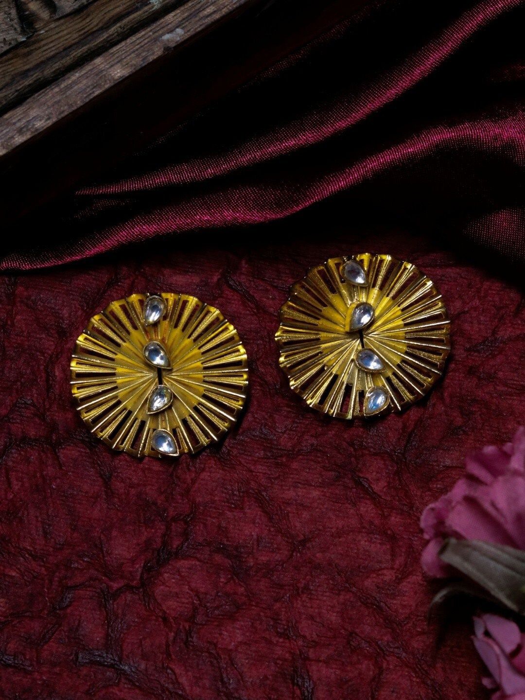 

Ishhaara Gold-Plated Contemporary Drop Earrings