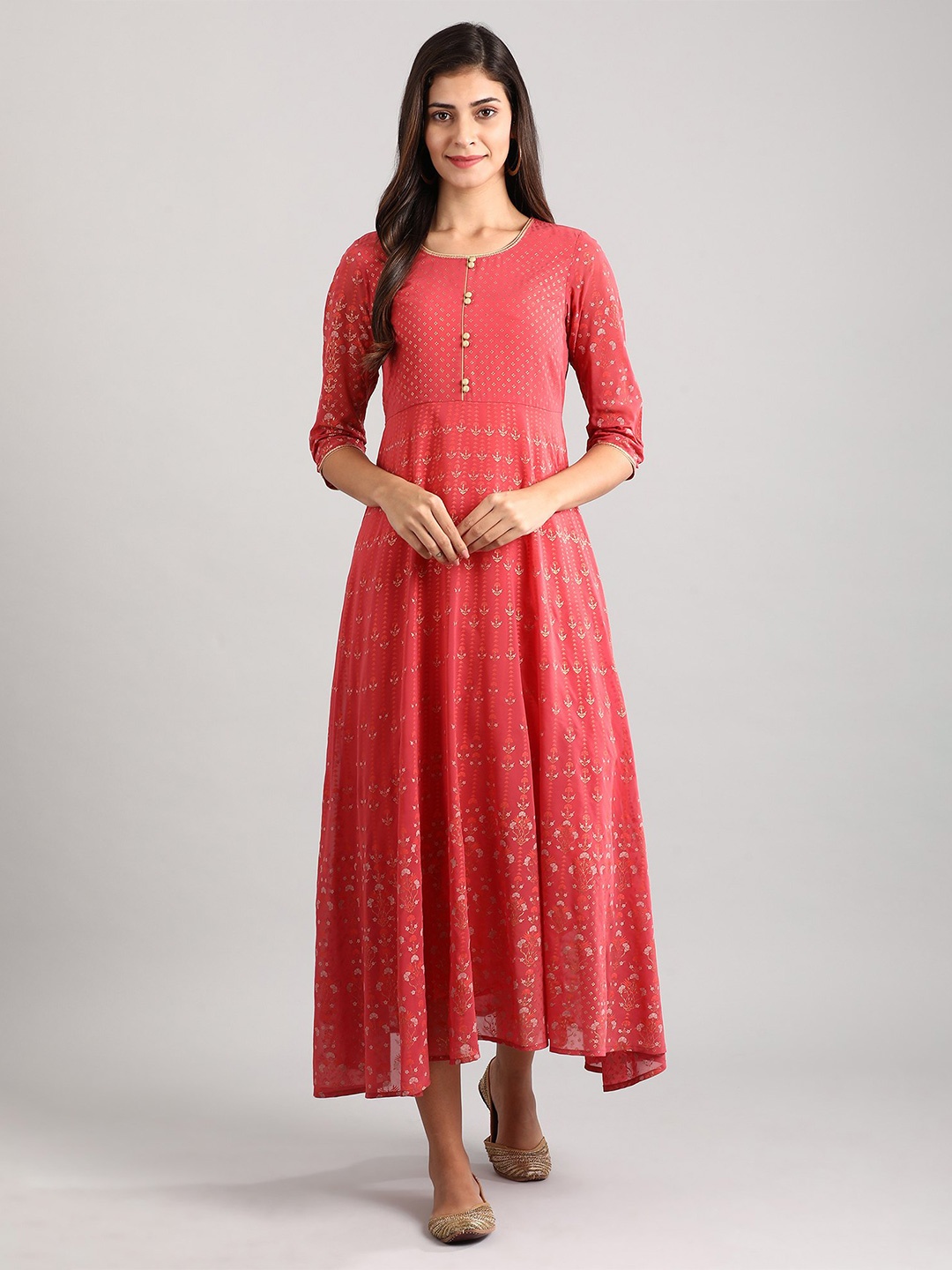 

AURELIA Women Floral Printed Pleated Kurta with Trousers & Dupatta, Coral