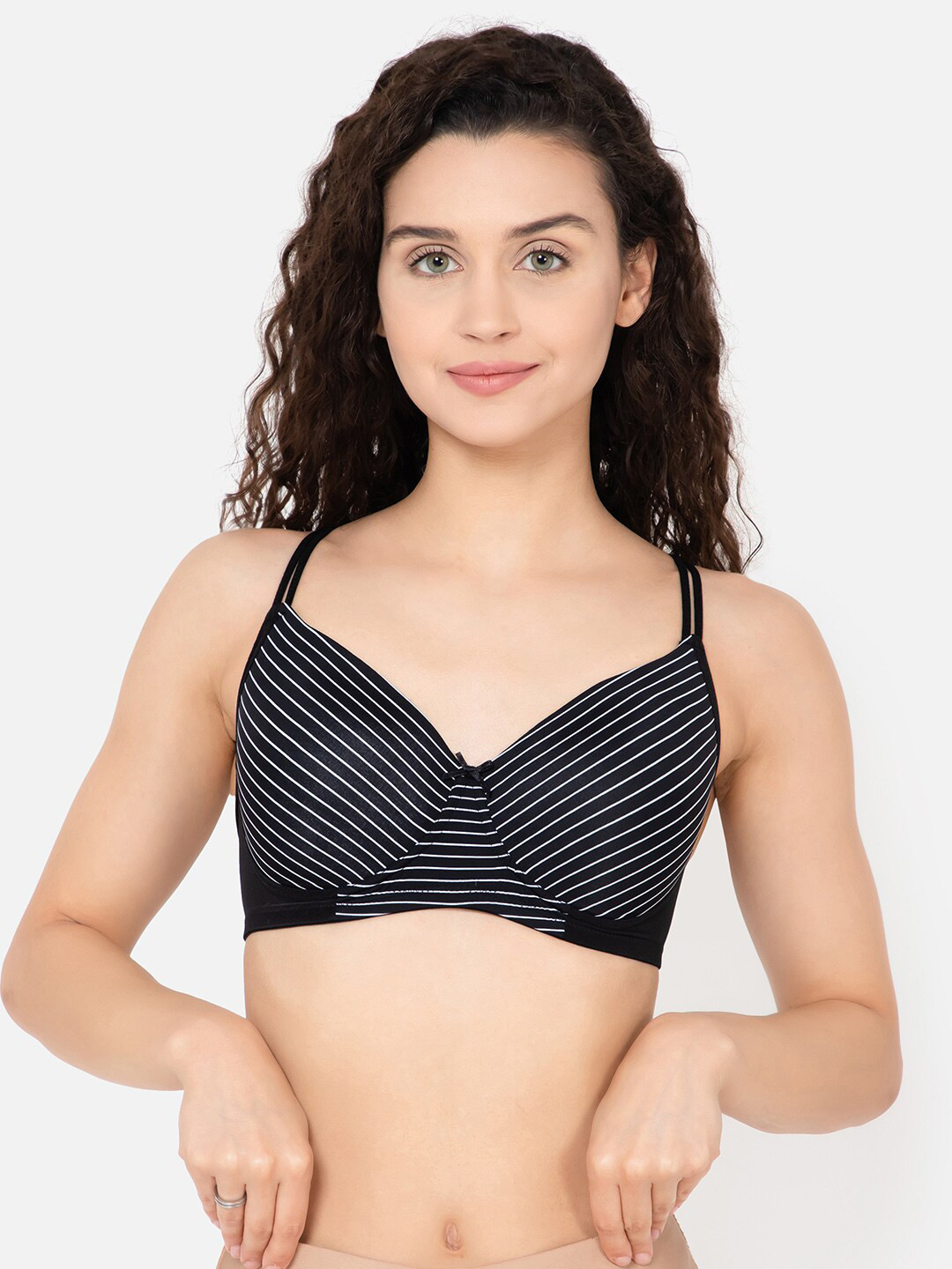 

Clovia Lightly Padded Striped T-shirt Bra, Black