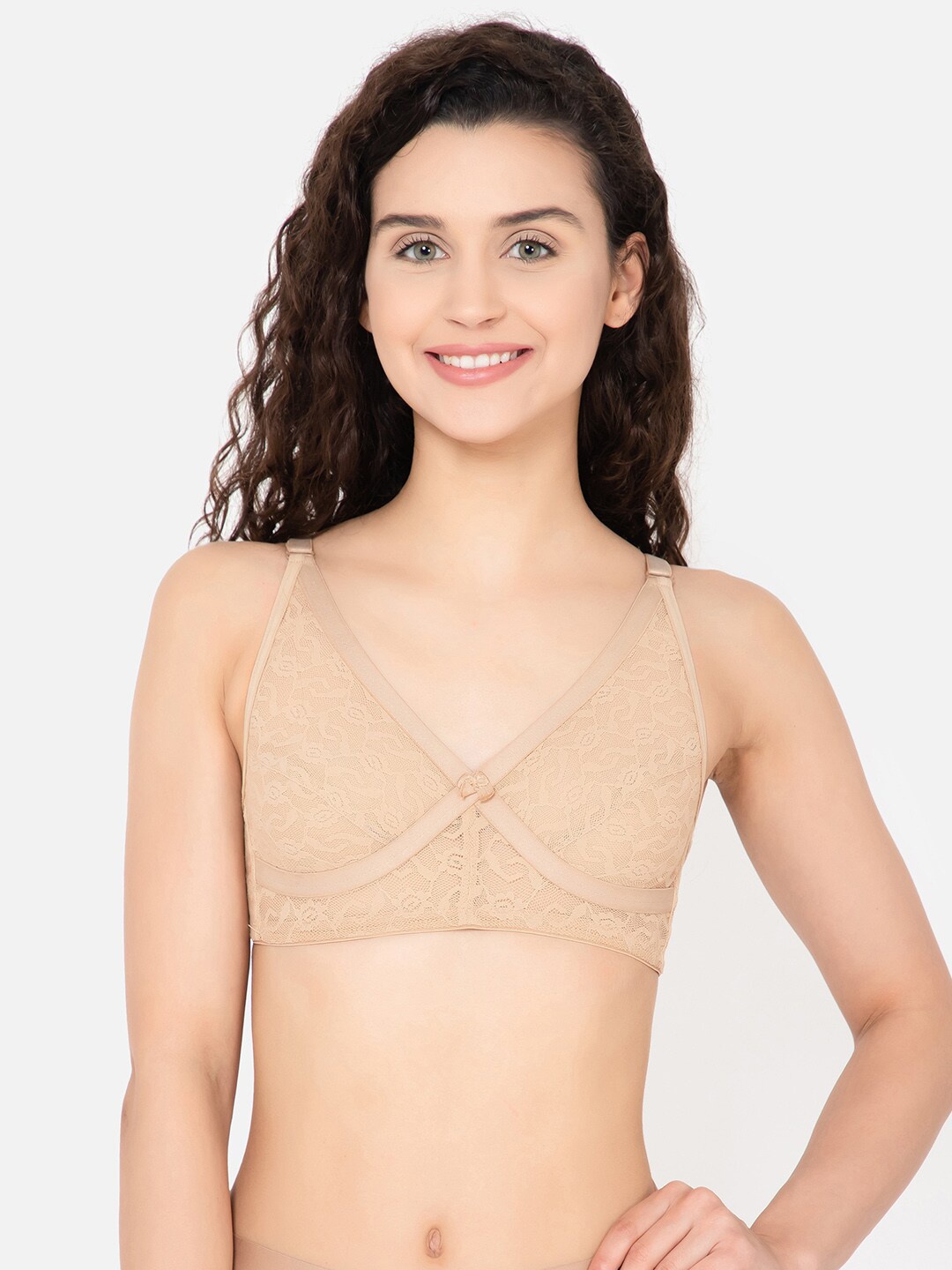 

Clovia Self Design Non-Padded Non-Wired Bra, Beige