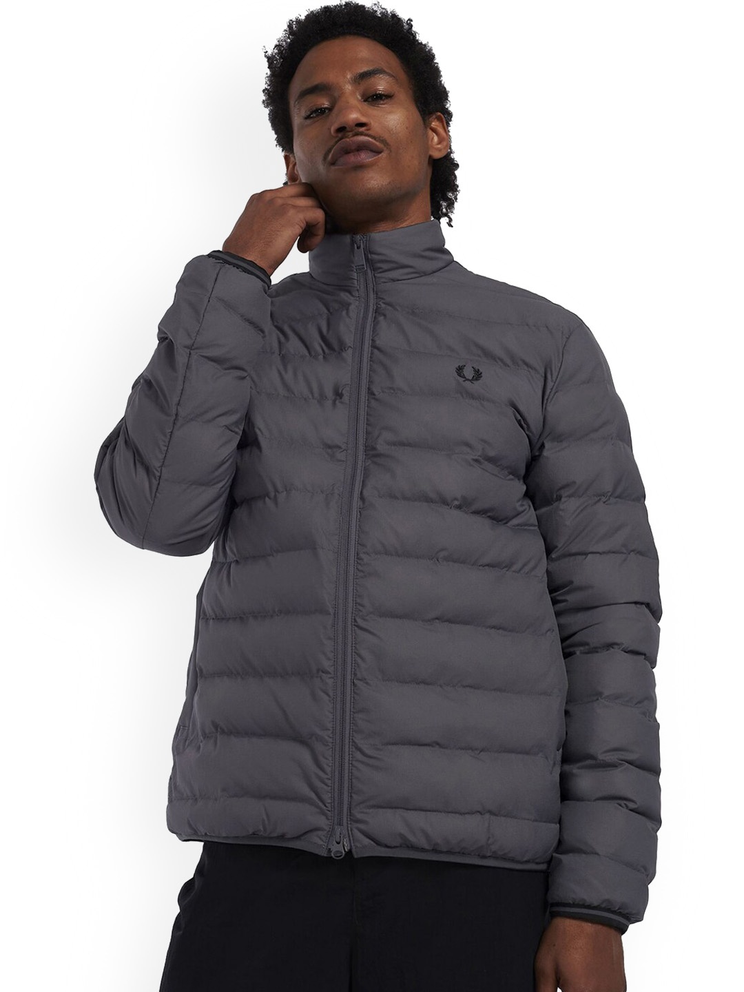 

Fred Perry Men Lightweight Puffer Jacket, Grey