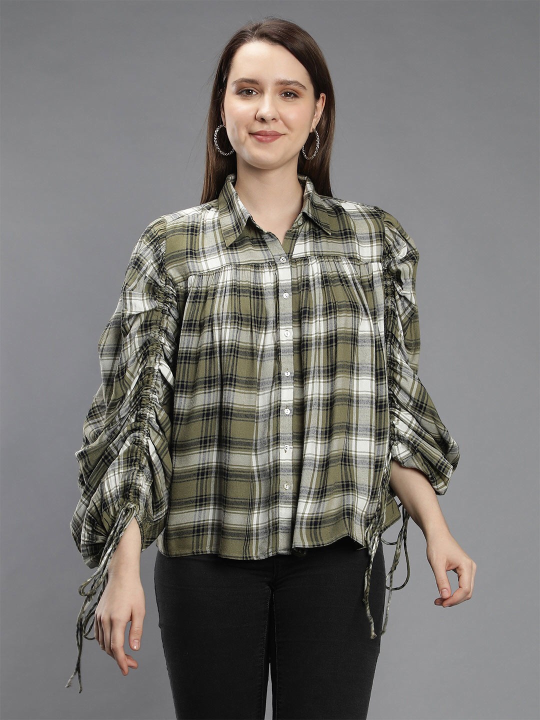 

Amagyaa Women Checked Casual Shirt, Green