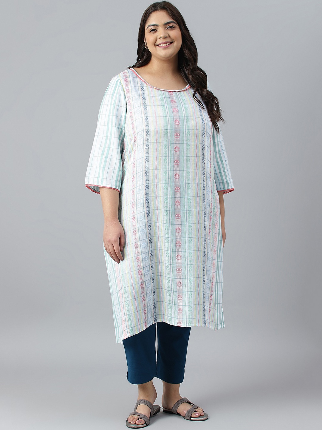 AURELIA Women Plus Size Checked Kurta, White