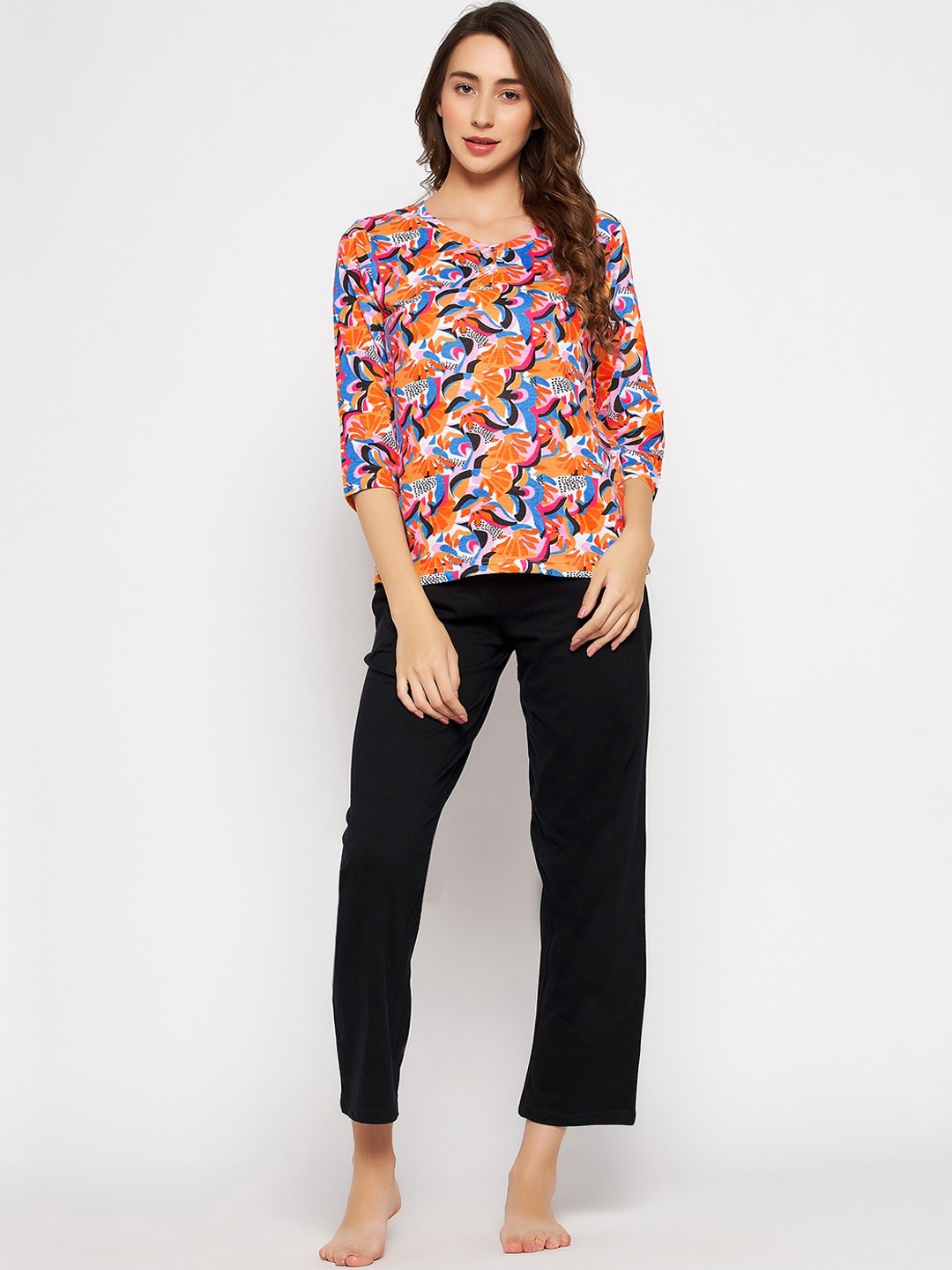 

Clovia Women Printed Pure Cotton Night suit, Orange