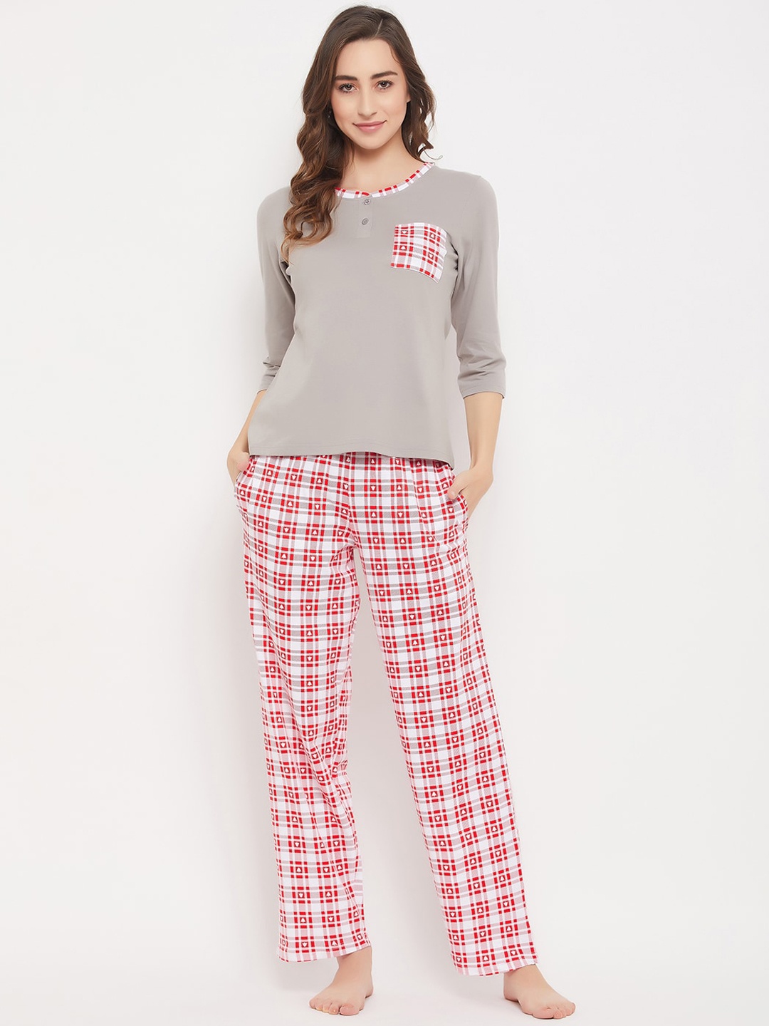 

Clovia 100% Cotton Christmas Print Top & Pyjama Night suit, Grey