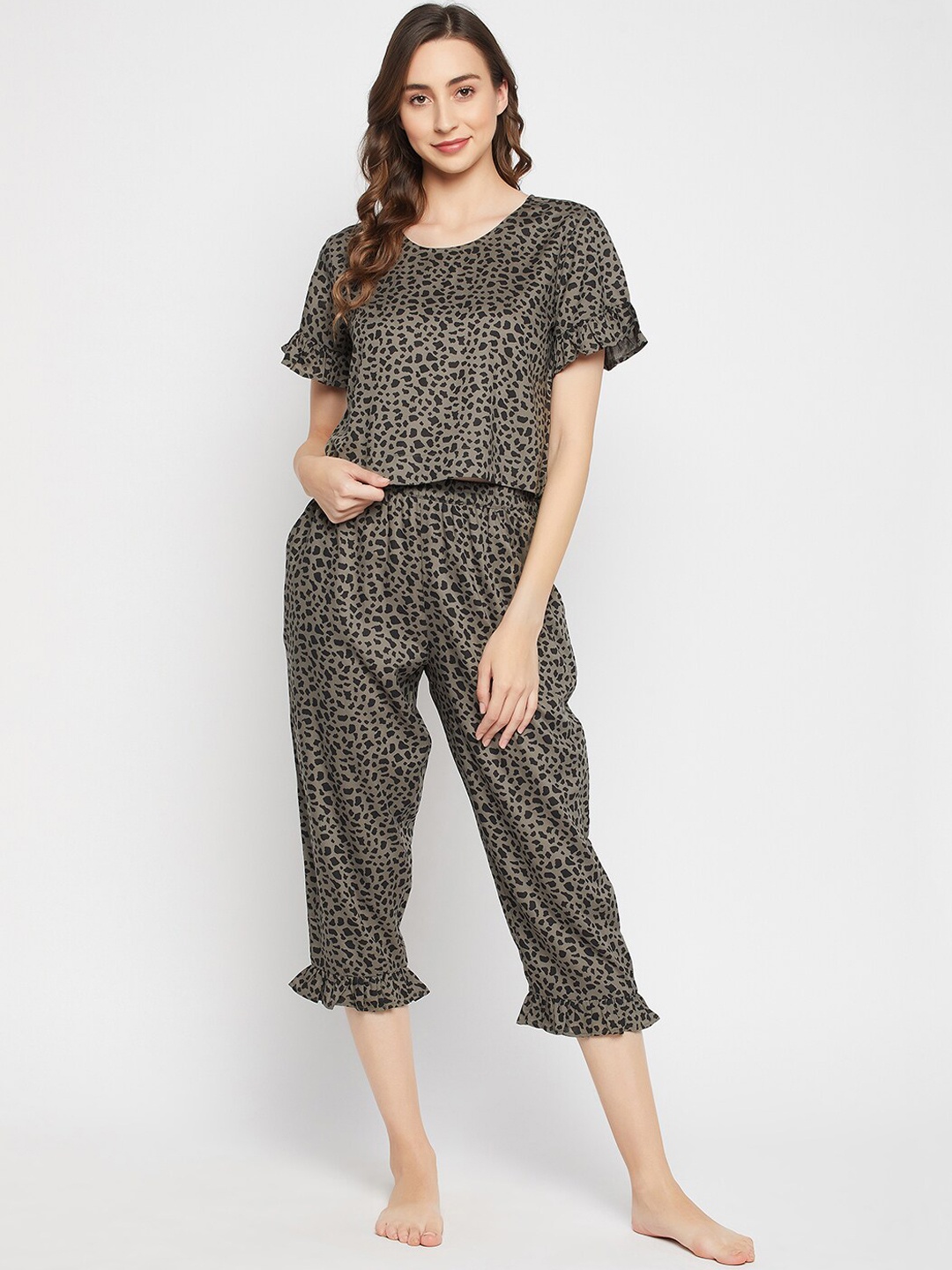 

Clovia Women Printed Night suit, Olive