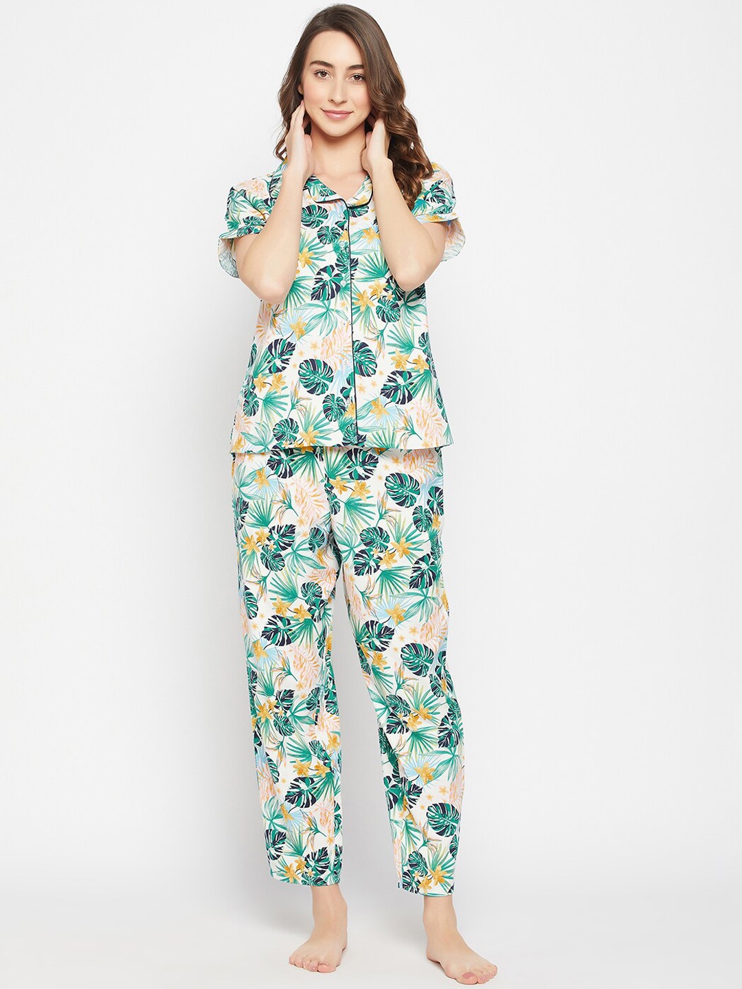 

Clovia Women Printed Cotton Night suit, White