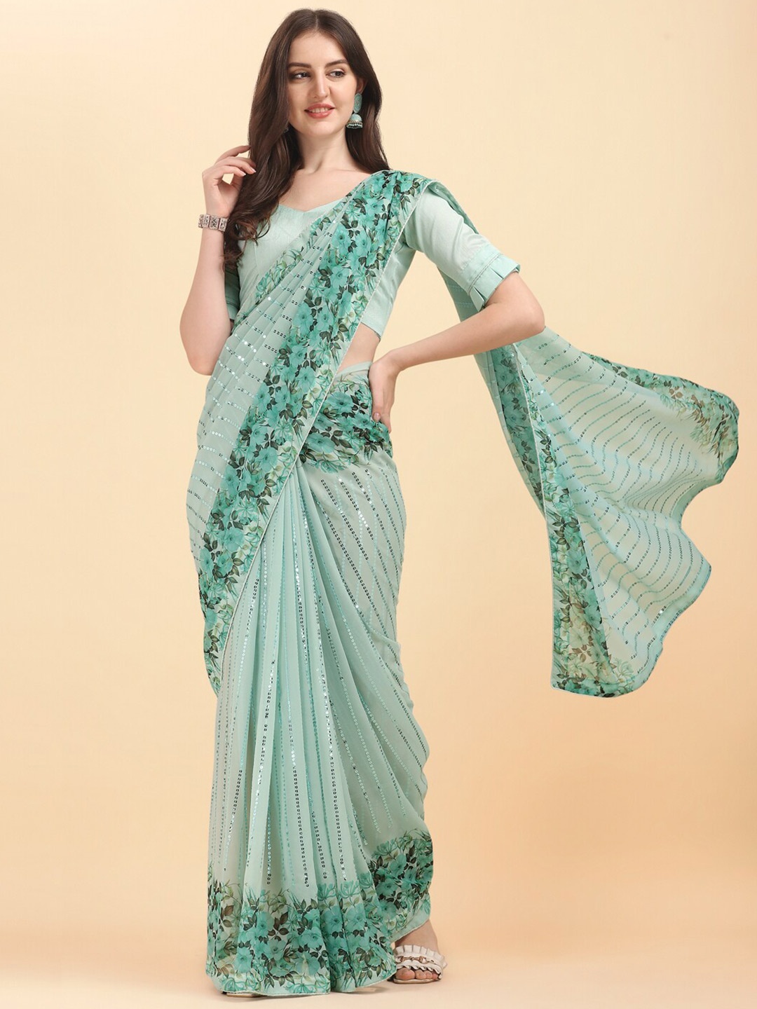 

Fab Dadu Floral Embellished Sequinned Pure Georgette Saree, Sea green