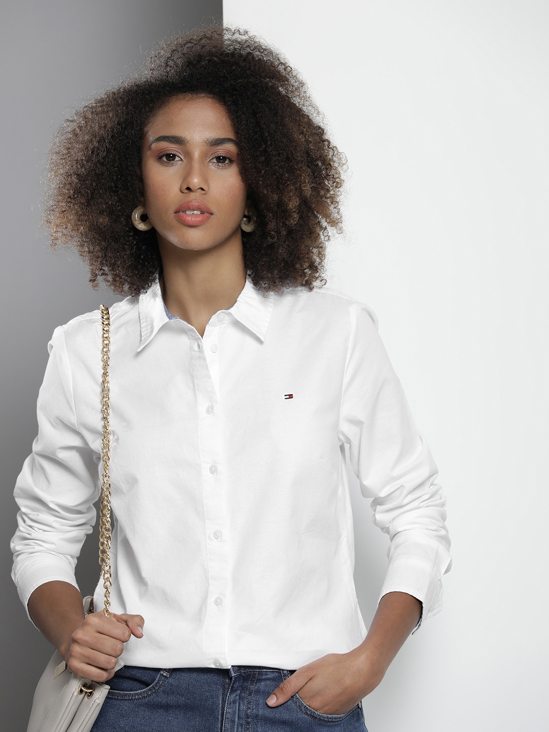 

Tommy Hilfiger Women Solid Classic Fit Casual Shirt, White