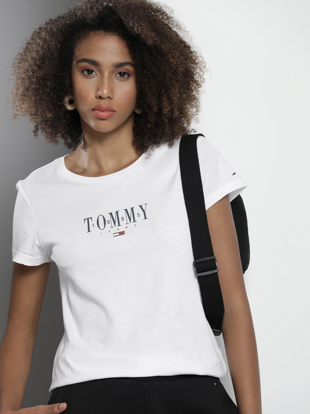 

Tommy Hilfiger Women Brand Logo Printed Pure Cotton Slim Fit T-shirt, White