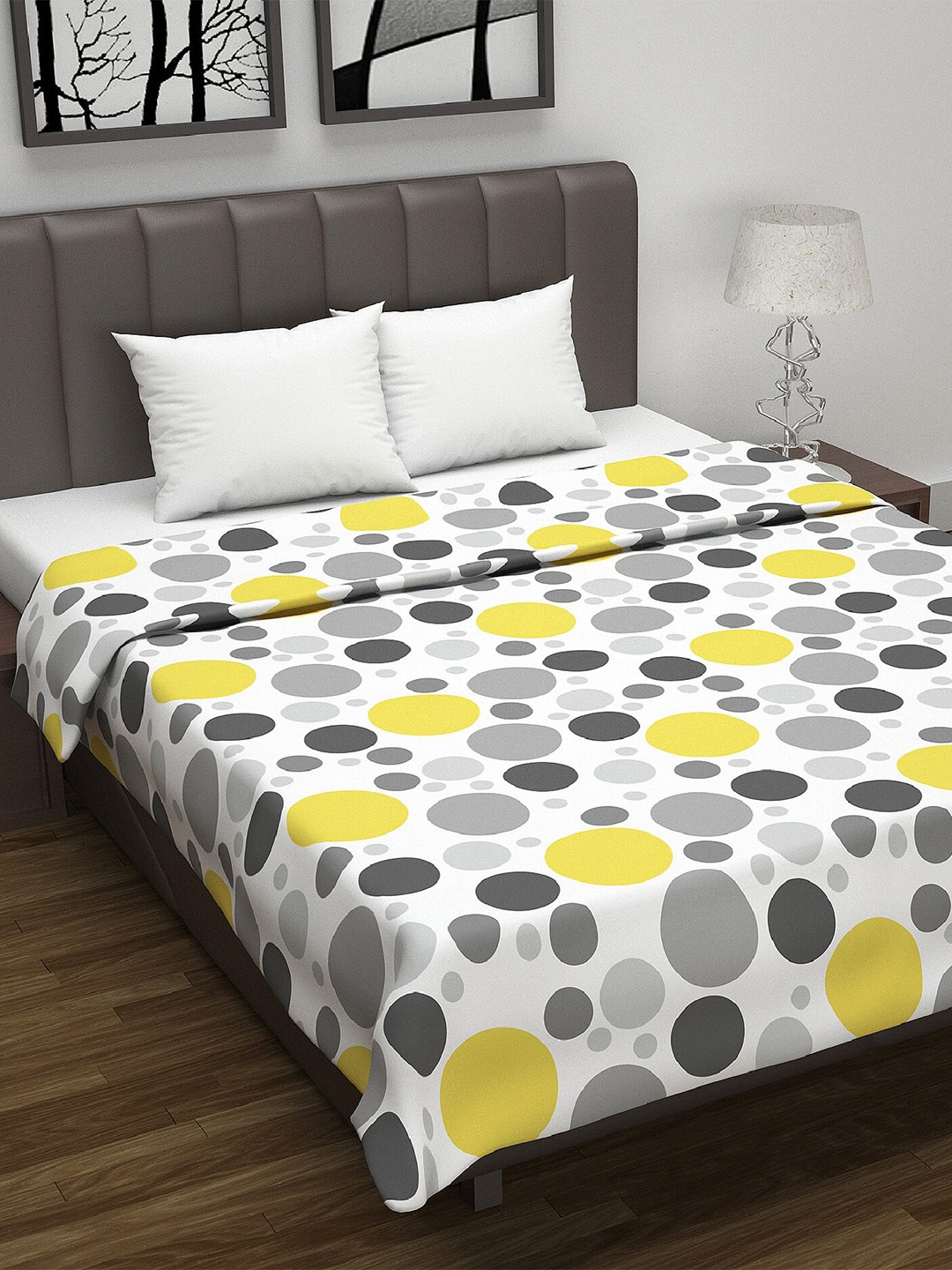 

Divine Casa Garden Bliss White & Yellow Mild Winter Cotton 120 GSM Double Bed Dohar