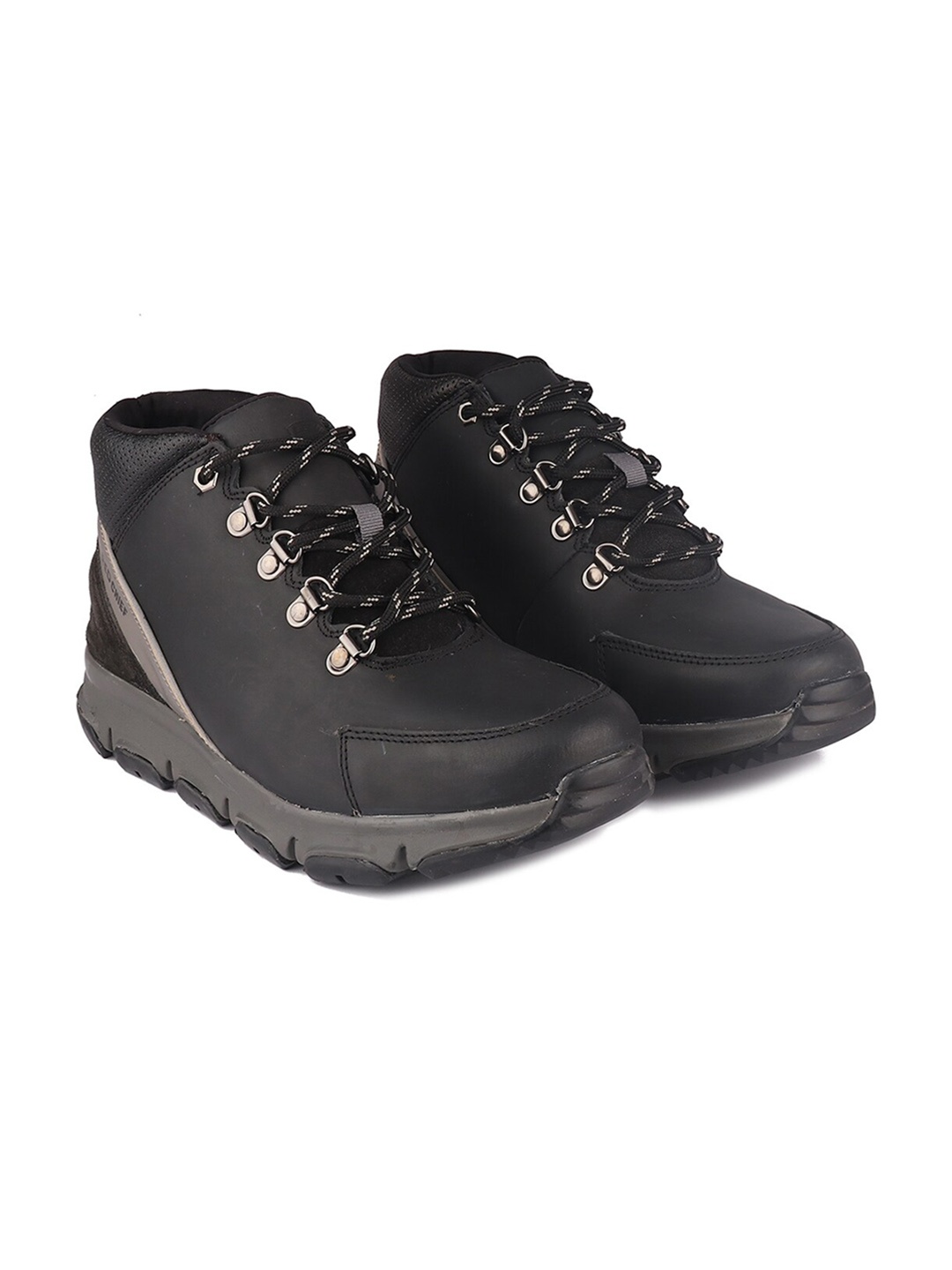 

Red Chief Men Leather Sneakers, Black