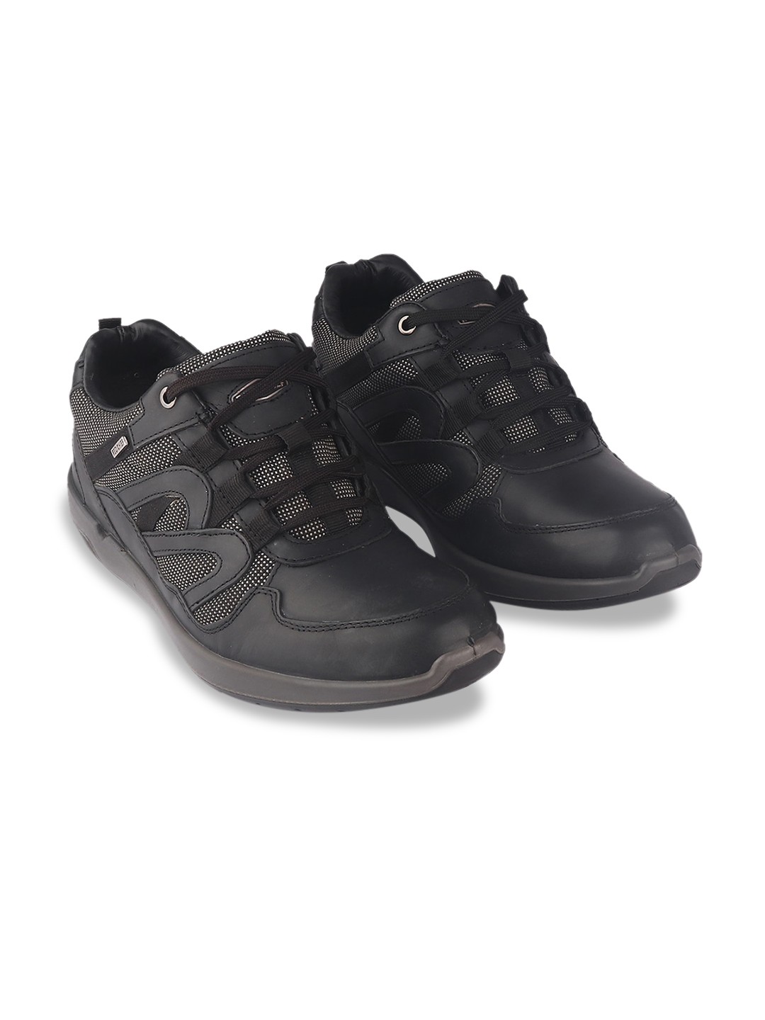 

Red Chief Men Printed Leather Sneakers, Black