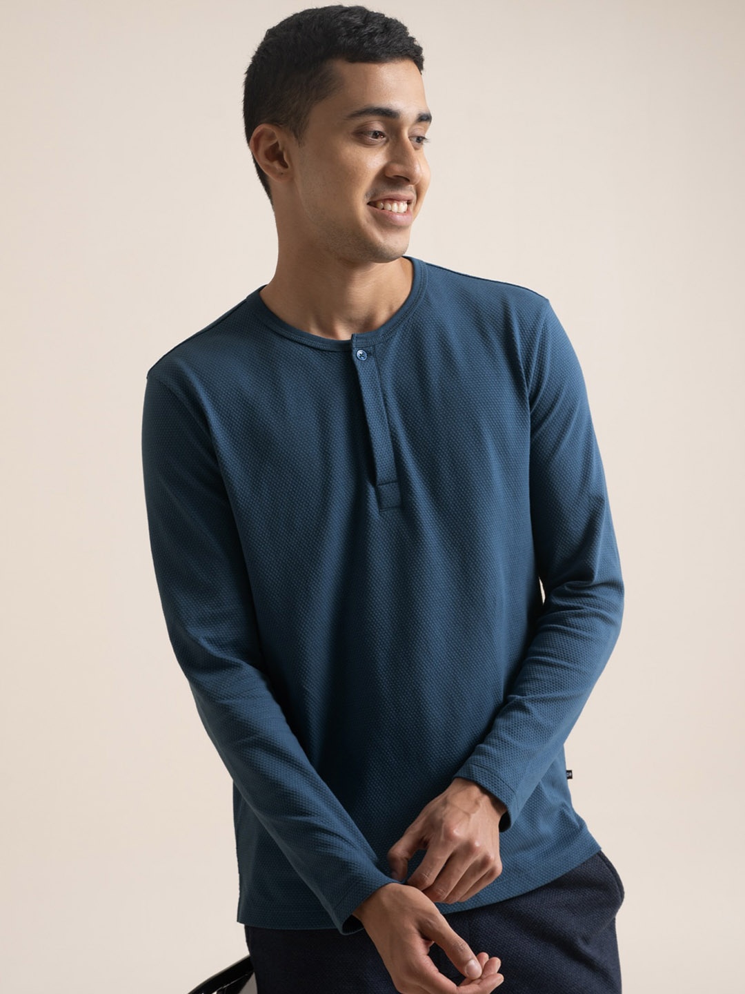 

DAMENSCH Popcorn Textured Full T-Shirt, Blue