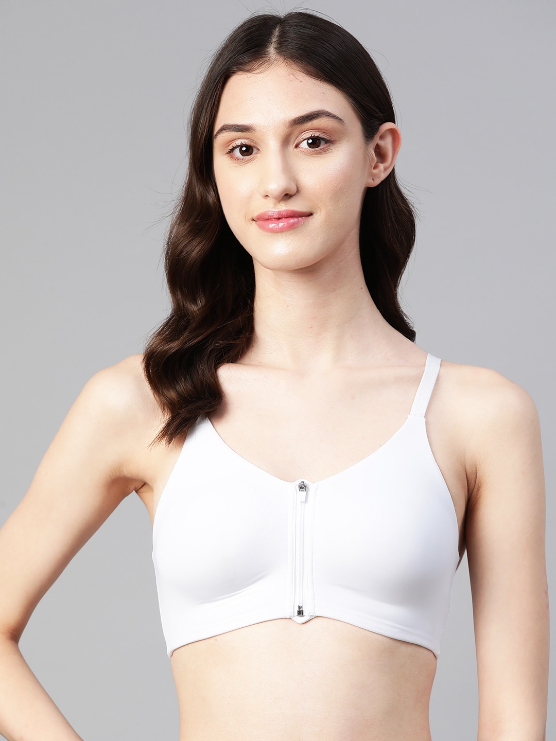 

Marks & Spencer Solid Workout Bra - Full Coverage Lightly Padded, White