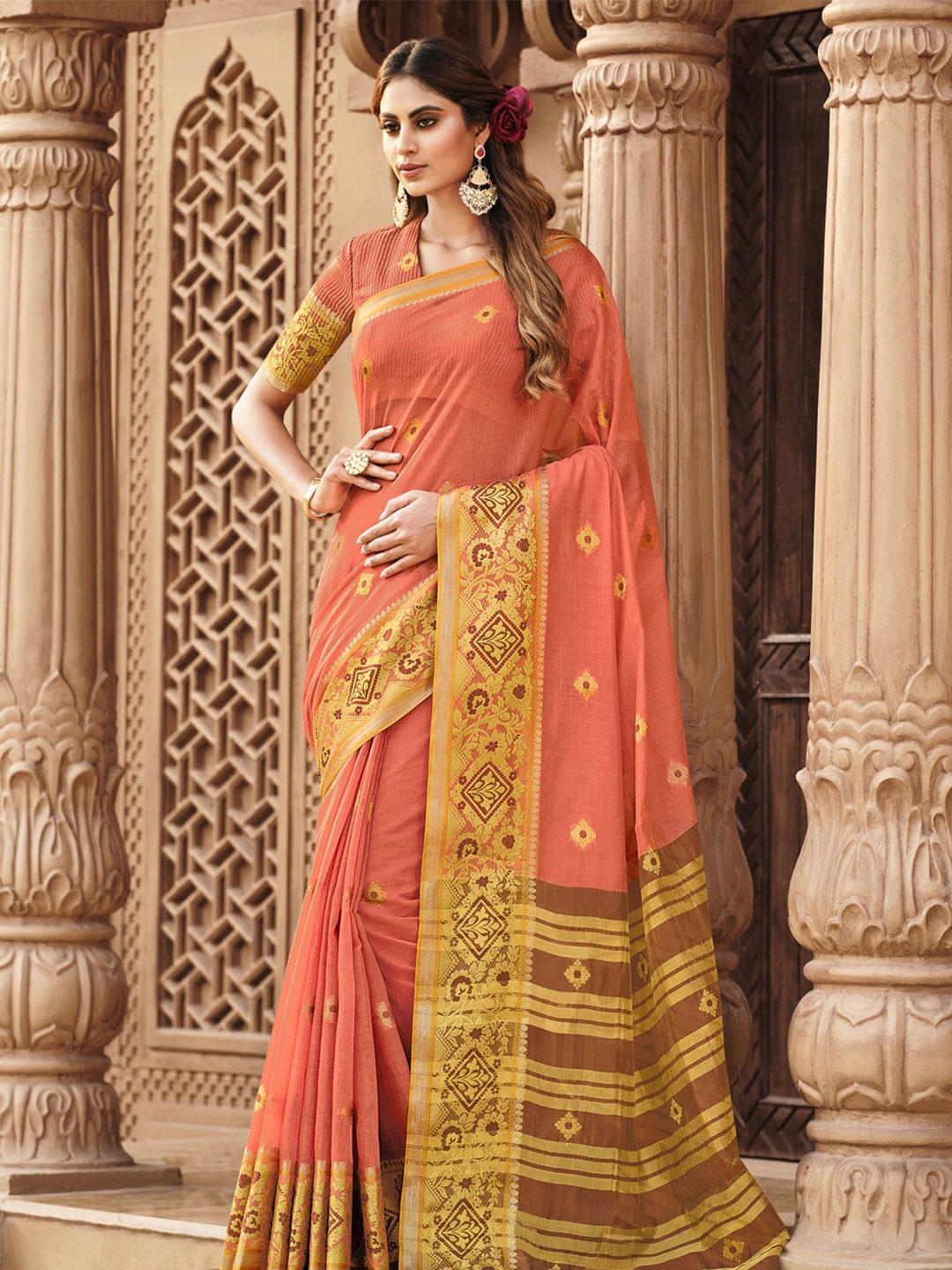 

SANGAM PRINTS Woven Design Saree, Peach