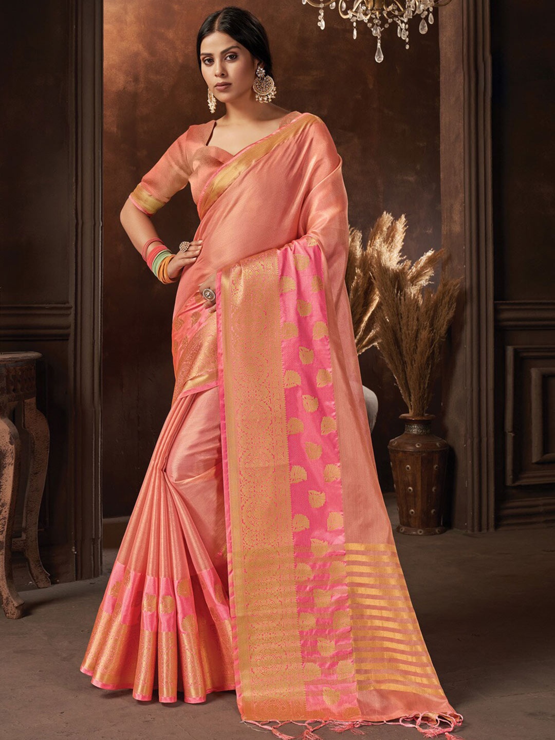 

SANGAM PRINTS Ethnic Motifs Zari Organza Saree, Pink