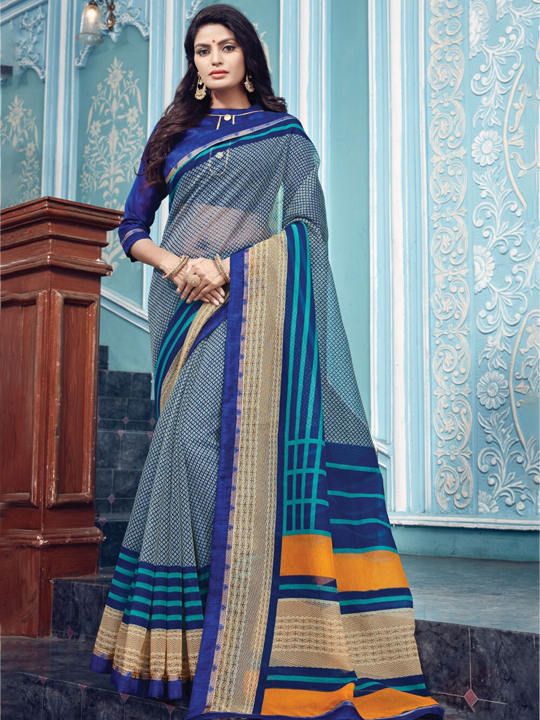 

SANGAM PRINTS Geometric Printed Saree, Navy blue
