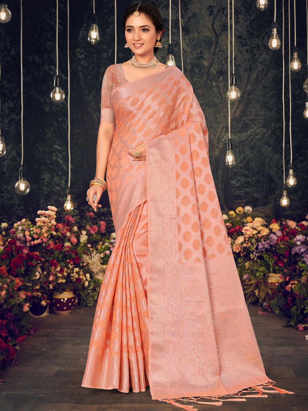 

SANGAM PRINTS Woven Design Zari Silk Blend Saree, Peach