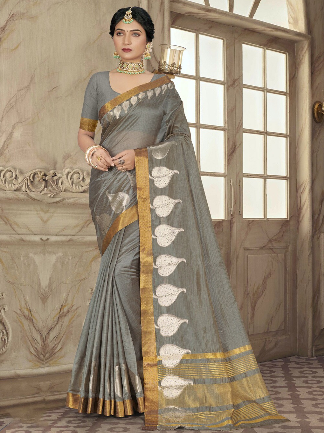 

SANGAM PRINTS Woven Design Zari Saree, Grey