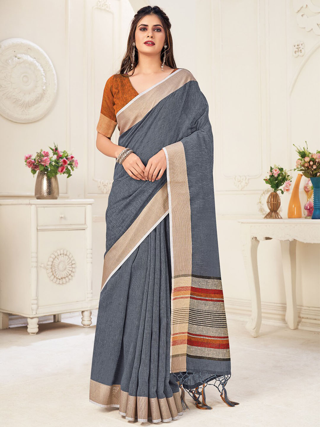 

SANGAM PRINTS Linen Blend Saree, Grey