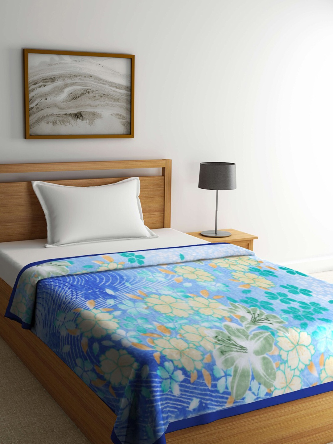 

Arrabi Blue & White Floral Mild Winter 950 GSM Single Bed Blanket